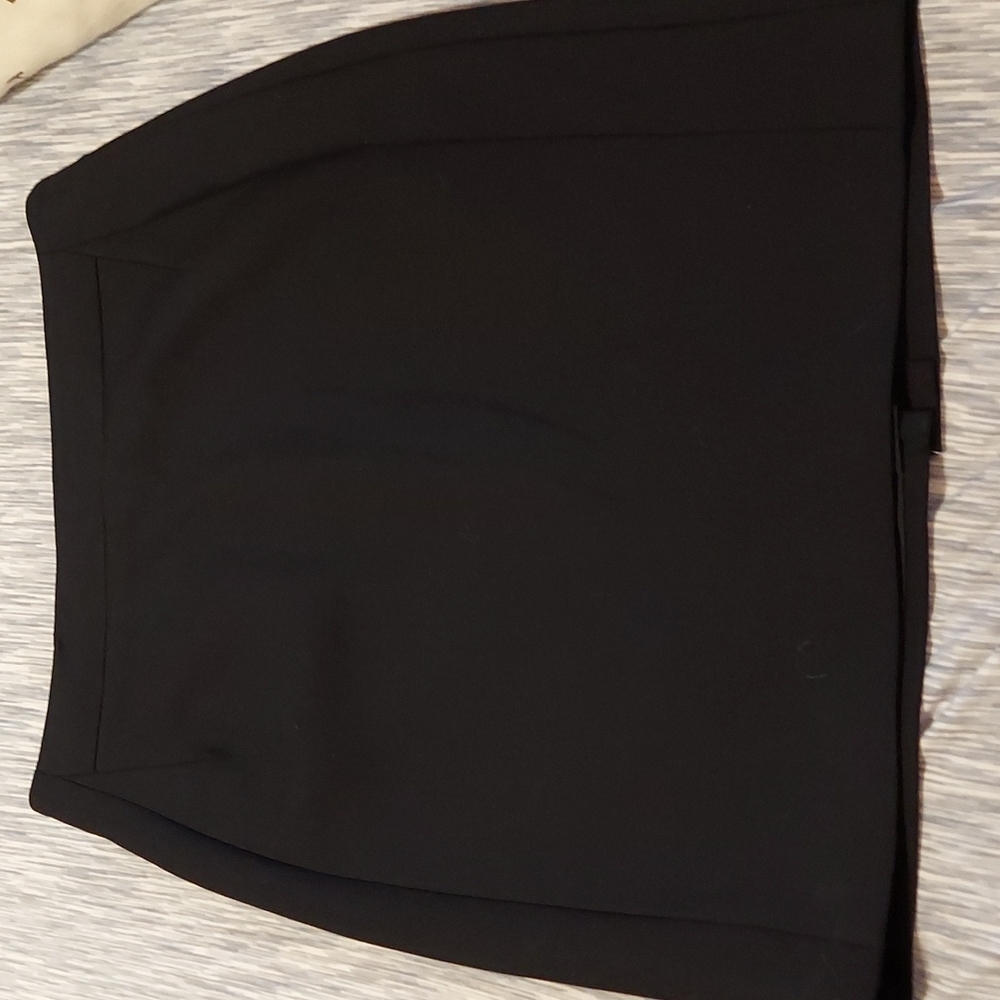 Ann Taylor Woman's aline skirt black